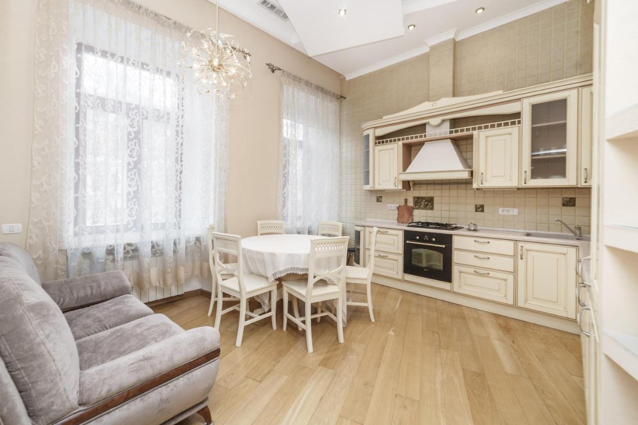 Katerynyska 2 Level With Sauna Odesa