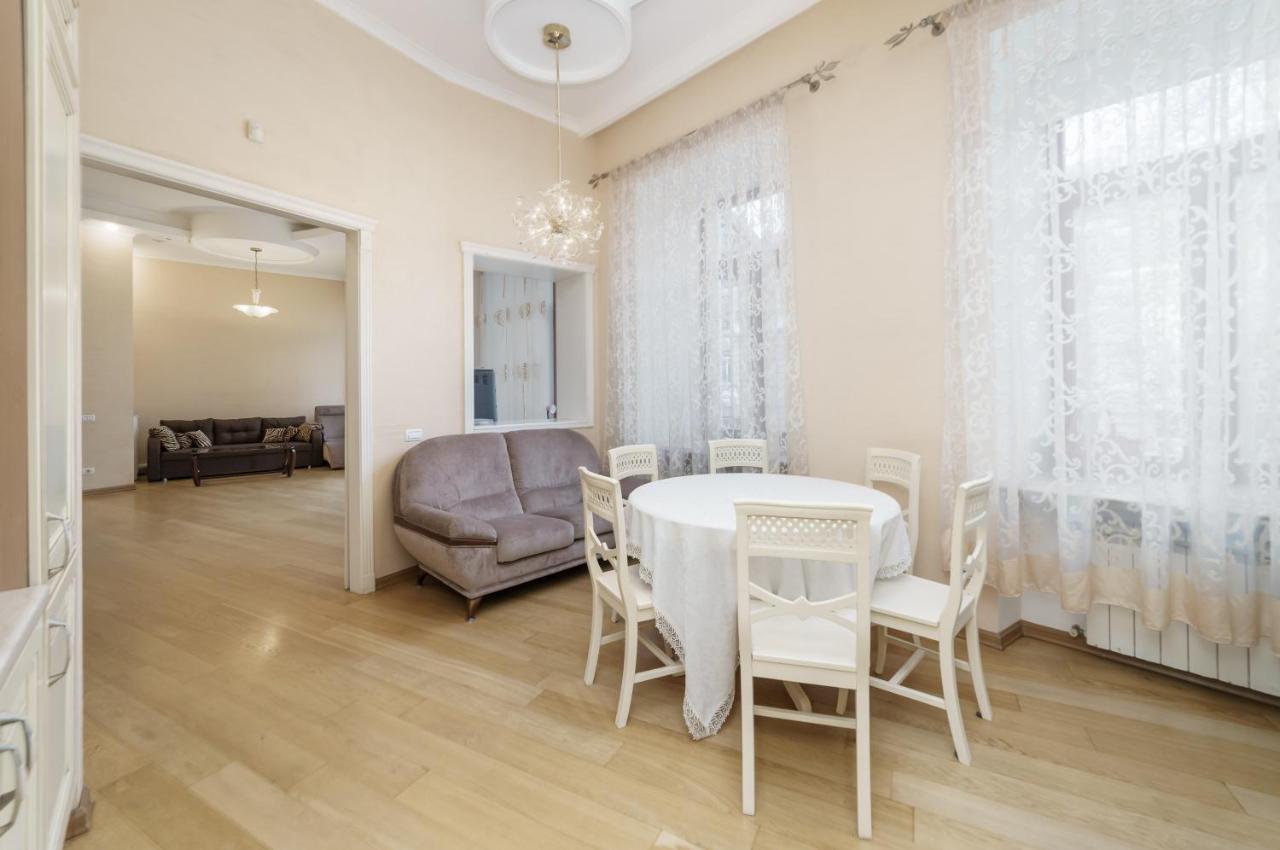 Апартаменты Katerynyska 2 Level With Sauna *