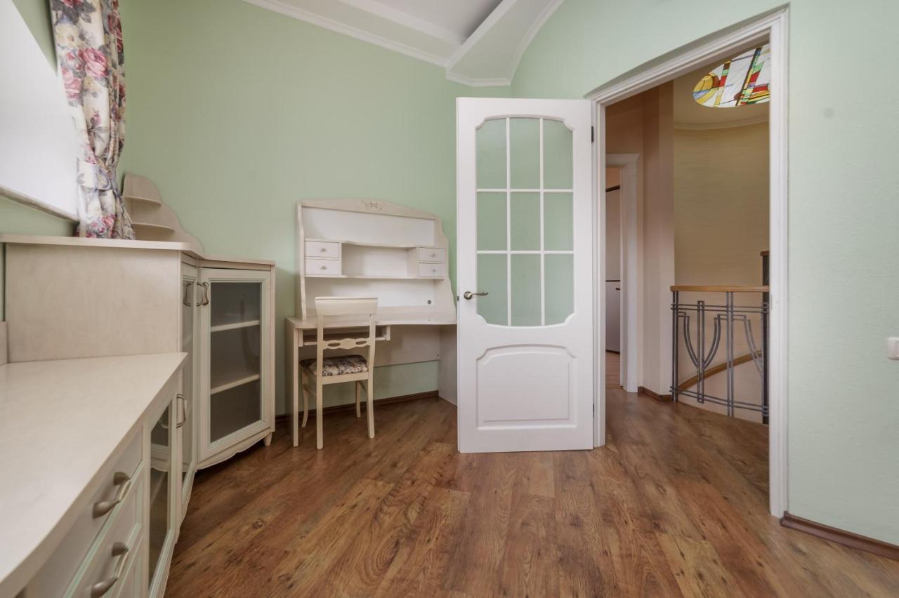 Апартаменты Katerynyska 2 Level With Sauna