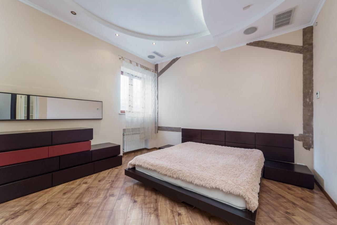 Апартаменты Katerynyska 2 Level With Sauna